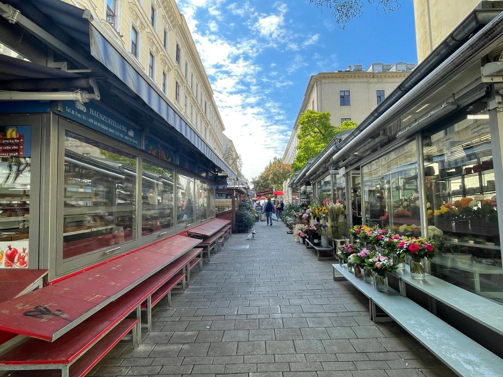 Premium Apartment Located At The Famous Vienna Kutschkermarkt Kültér fotó